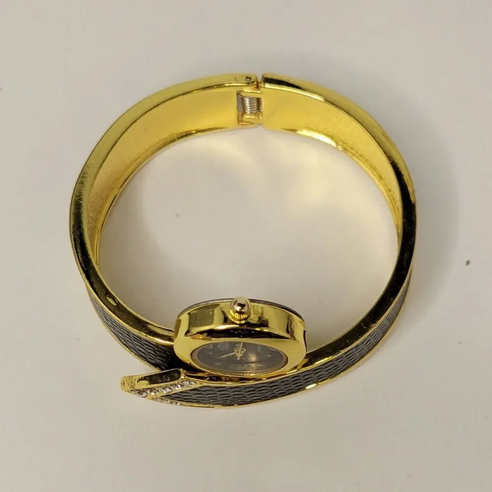 USS Women's Watch